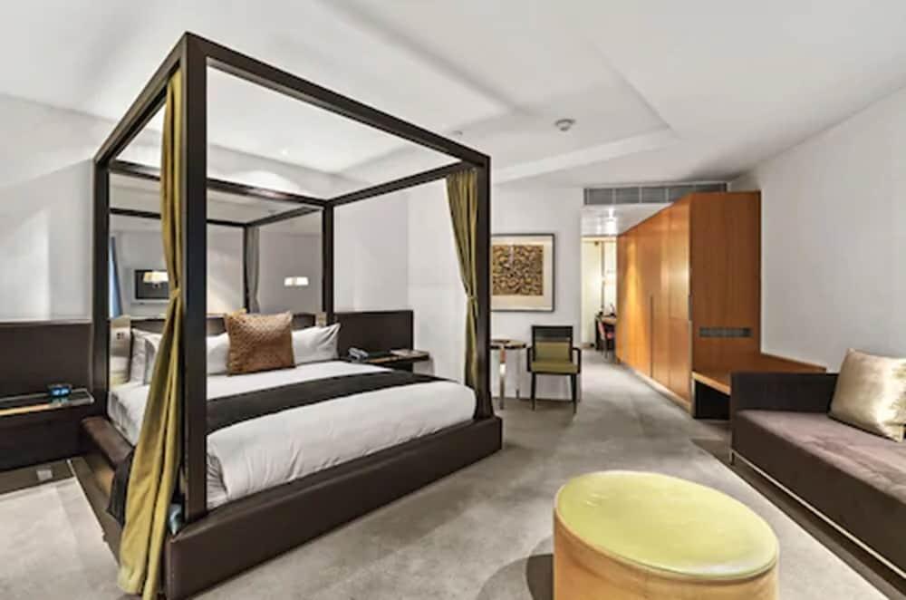 The Royce Hotel Melbourne Exterior photo