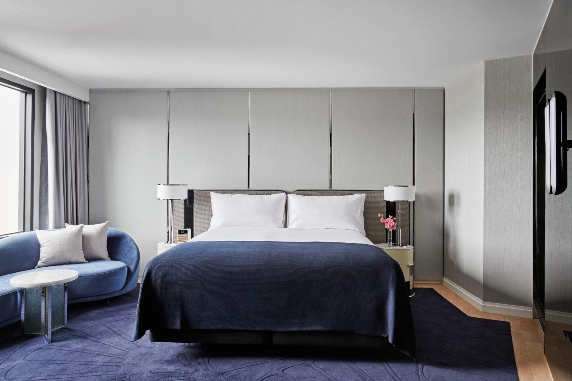 The Royce Hotel Melbourne Room photo